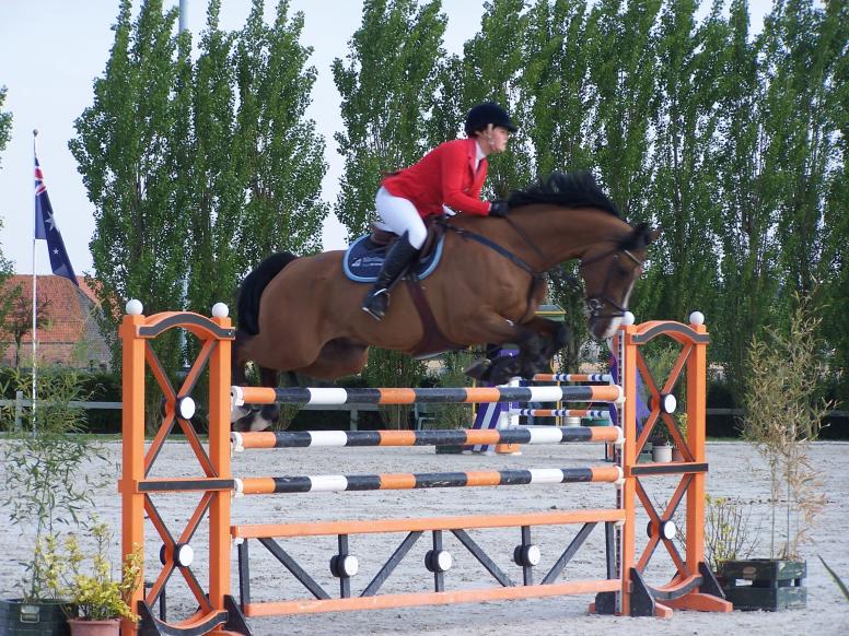 Emily Davies (GBR) et Couger II (Candillo x Ronald)